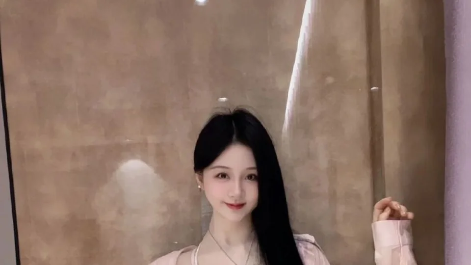 蘑菇视频、17.c御梦子、R星精选：叙事节奏视频观察｜起草视频封面